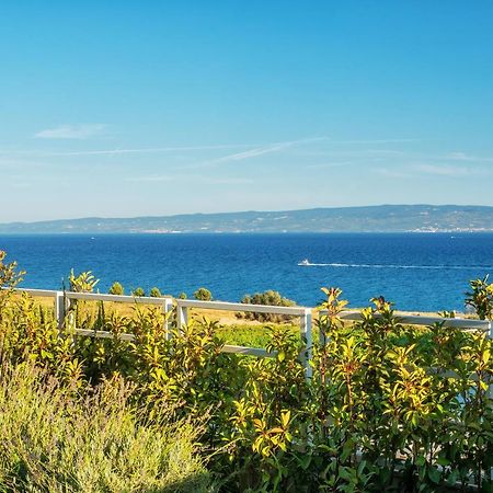 Sea View With Garden Apartment Joshua Split Kültér fotó
